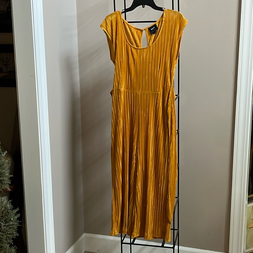 Yellow jumpsuit anthro